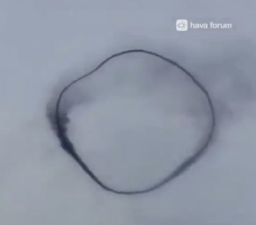WTF is this? An Alien Invasion? Weird Cloud in Vietnam